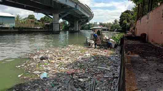 Contaminación en el Río Pásig